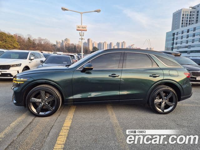 Genesis GV70, 2022 4