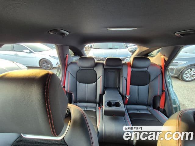 Genesis GV70, 2022 9