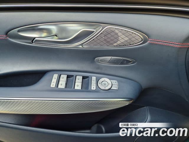 Genesis GV70, 2022 14