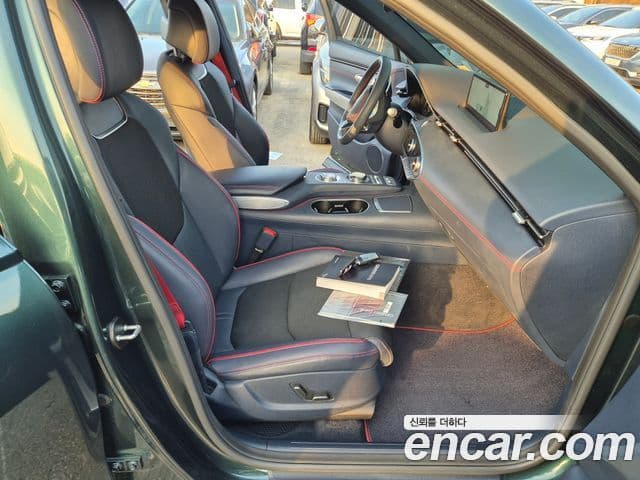 Genesis GV70, 2022 17