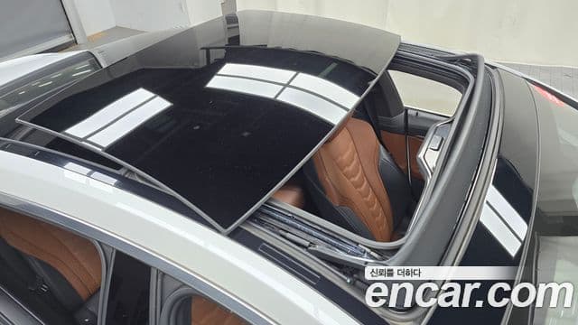 BMW 8시리즈 (G15) 840i xDrive M Sport Gran Coupe, 2020 17