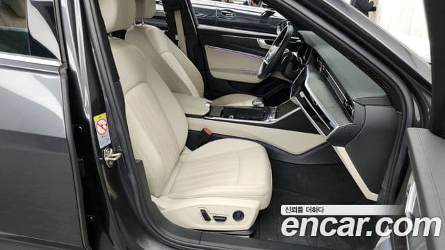 Audi A6 (C8) Premium, 2023 11