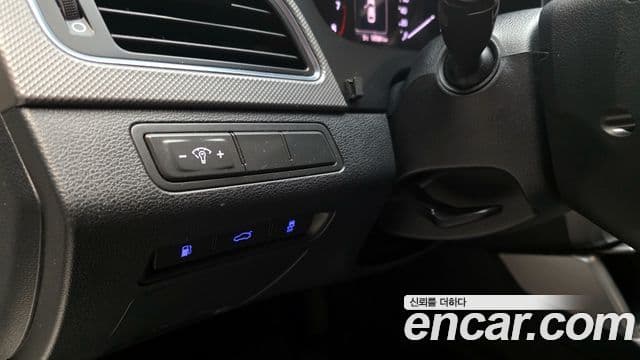 Hyundai LF Sonata Premium, 2017 10