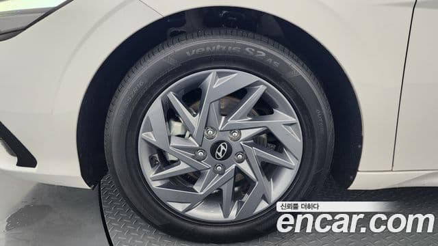 Hyundai The / новый New Avante гибрид (CN7) Inspiration, 2024 все фото