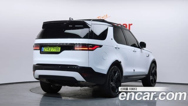 Land Rover Discovery 5 D300 Dynamic HSE, 2024 2