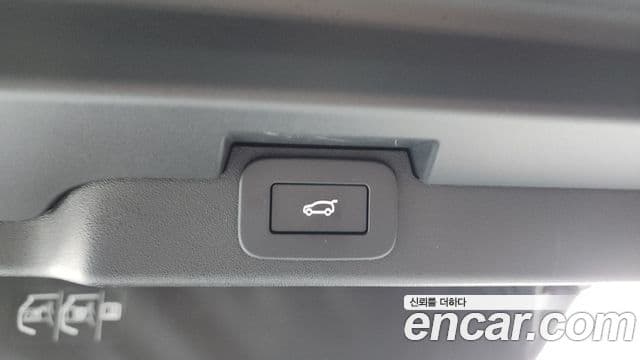 Land Rover Discovery 5 D300 Dynamic HSE, 2024 20