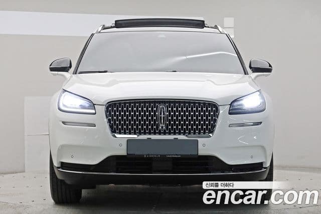 Lincoln Corsair 2.0 Reserve AWD, 2022 3