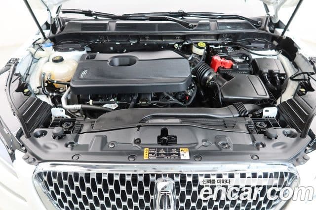 Lincoln Corsair 2.0 Reserve AWD, 2022 6