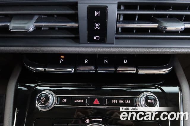 Lincoln Corsair 2.0 Reserve AWD, 2022 9