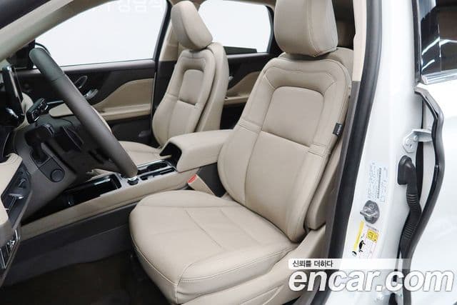 Lincoln Corsair 2.0 Reserve AWD, 2022 15