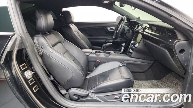 Ford Mustang купе, 2015 11