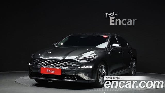 Kia K8 гибрид Signature, 2023 1