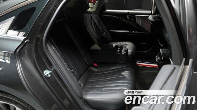 Kia K8 гибрид Signature, 2023 12