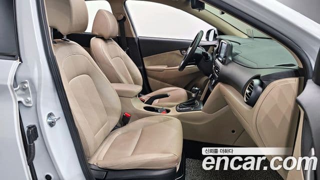 Hyundai Kona Modern Art, 2018 10