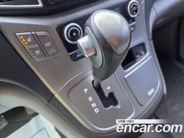 Hyundai Grand Starex Modern Special, 2017 13