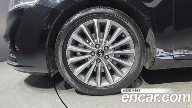 Kia All New K7 3.0 LPI Luxury (арендный автомобиль), 2018 все фото