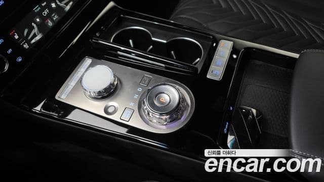 Genesis G80 (RG3) бензин 2.5 турбо 2WD, 2025 9