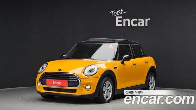 Mini Cooper D 3세대, 2016 1