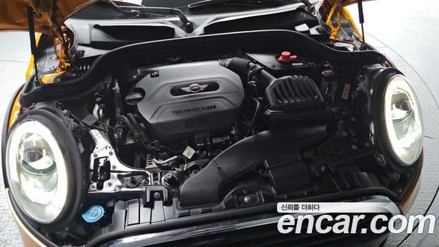 Mini Cooper D 3세대, 2016 6