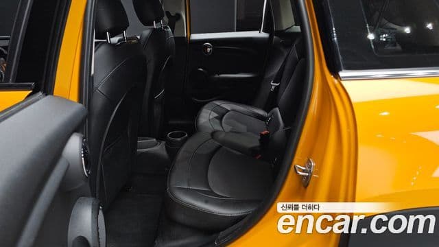 Mini Cooper D 3세대, 2016 12