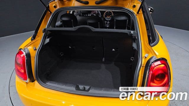 Mini Cooper D 3세대, 2016 20