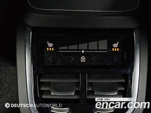 Volvo XC90 2세대 T8 R-Design гибрид, 2021 16