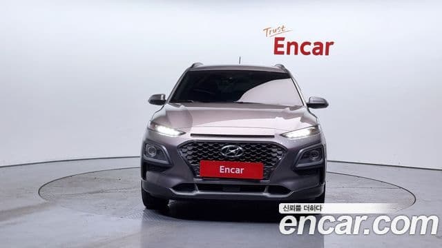 Hyundai Kona Modern Art, 2018 3