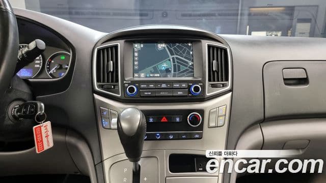 Hyundai Grand Starex Modern, 2017 16