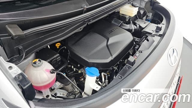 Hyundai Staria Modern, 2023 6