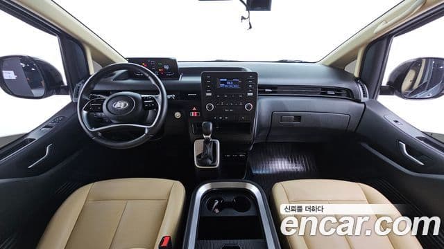 Hyundai Staria Modern, 2023 7
