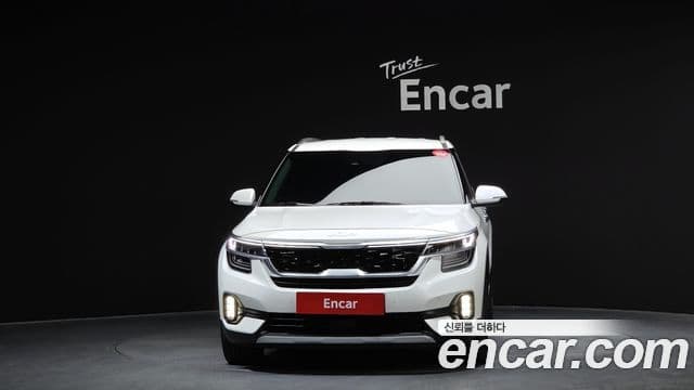 Kia Seltos Signature, 2023 3