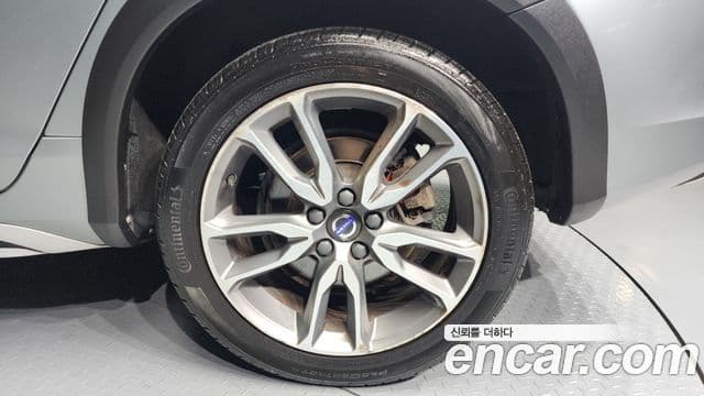 Volvo V60 Cross Country D4, 2016 все фото