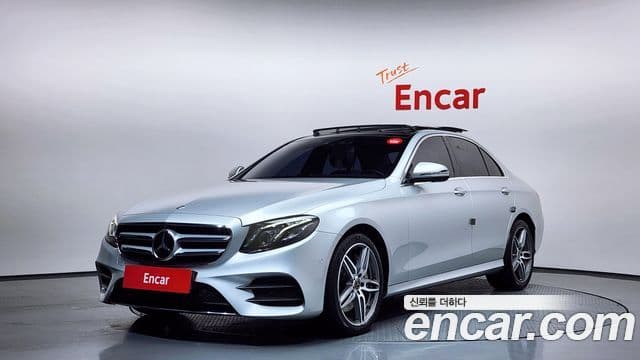 Mercedes-Benz E-класс W213 AMG Line, 2020 1