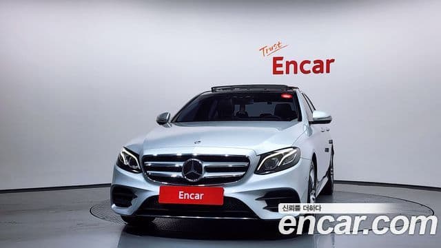 Mercedes-Benz E-класс W213 AMG Line, 2020 3