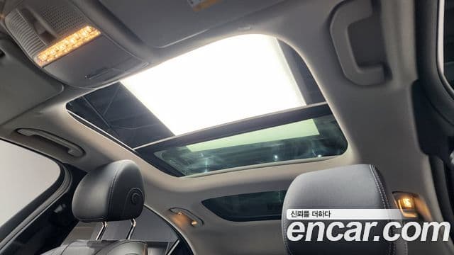 Mercedes-Benz E-класс W213 AMG Line, 2020 19