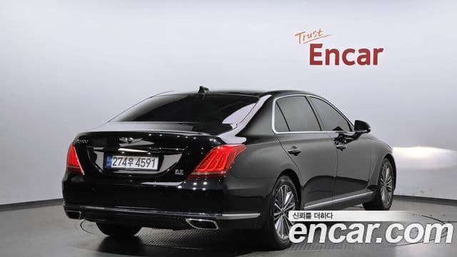 Genesis EQ900 Luxury, 2018 2