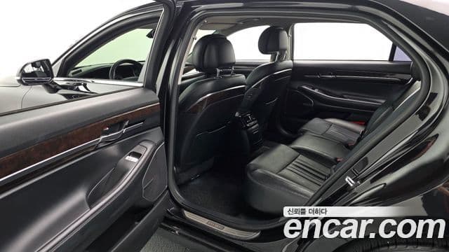 Genesis EQ900 Luxury, 2018 12