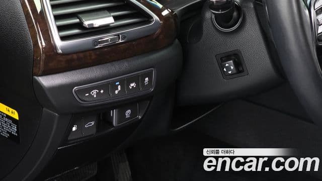 Genesis EQ900 Luxury, 2018 16