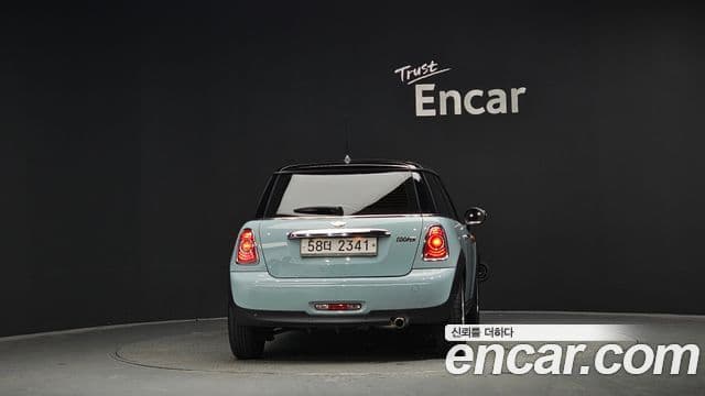 Mini Cooper SE, 2013 4
