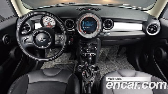 Mini Cooper SE, 2013 7