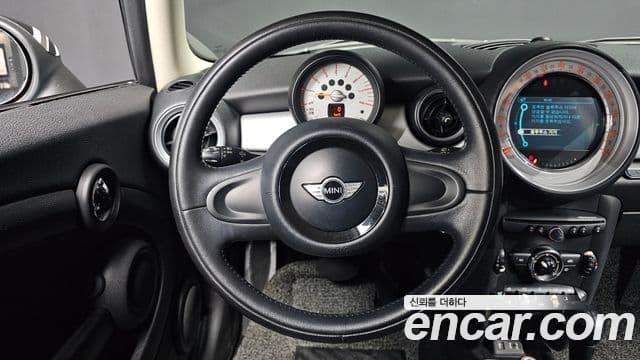 Mini Cooper SE, 2013 13