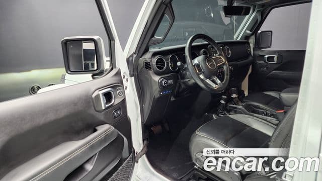 Jeep Wrangler (JL) 2.0 Overland 4도어 4xe, 2022 10