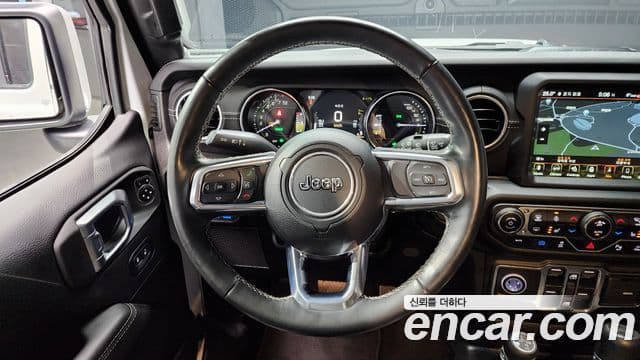 Jeep Wrangler (JL) 2.0 Overland 4도어 4xe, 2022 13