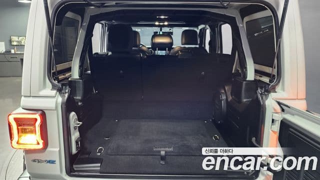 Jeep Wrangler (JL) 2.0 Overland 4도어 4xe, 2022 20