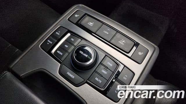 Hyundai Genesis DH Modern, 2015 17