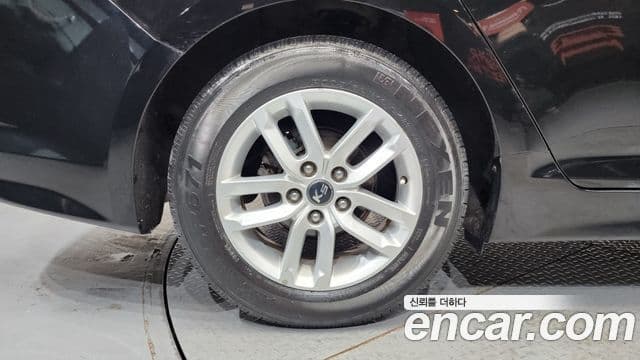 Kia K5 LPI Deluxe, 2011 все фото