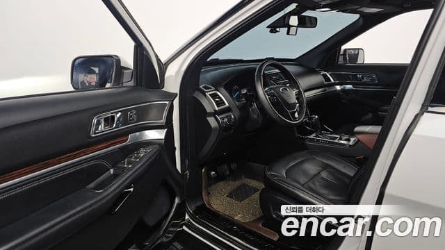 Ford Explorer 5세대, 2018 11