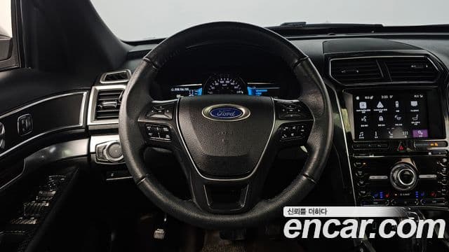 Ford Explorer 5세대, 2018 13