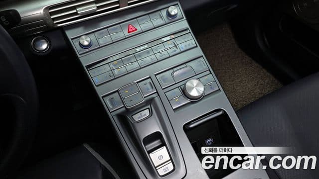 Hyundai NEXO Premium, 2023 9