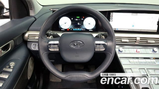 Hyundai NEXO Premium, 2023 13